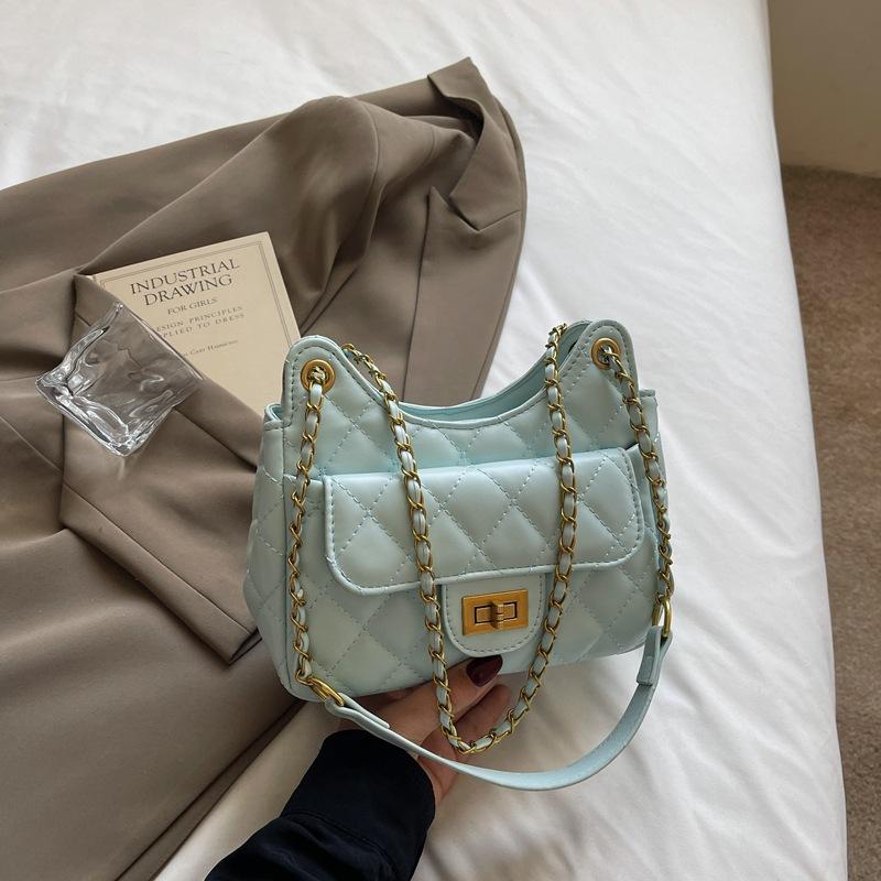 Xiaoxiangfeng rhombus chain shoulder bag 2025 spring and summer new temperament milf style Internet celebrity trend messenger bucket bag