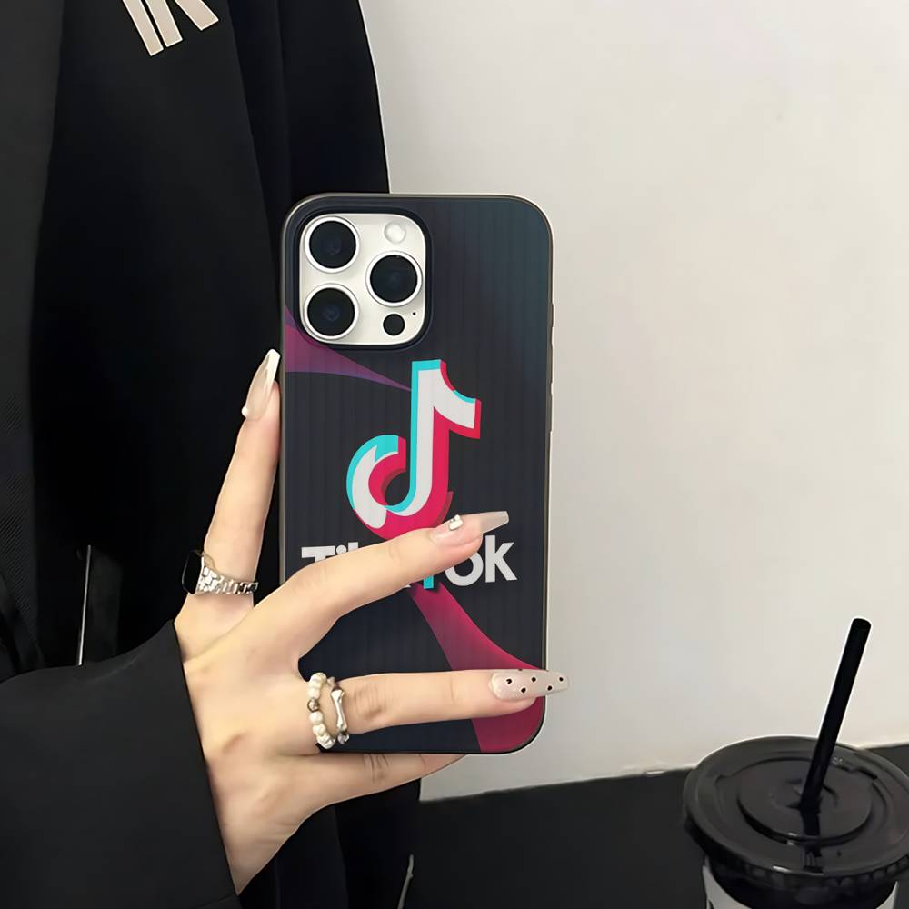 T-TikTok-K For IPhone 17 16 15 14 Plus 13 12 11 Pro Max With Shockproof Protective Phone Cover