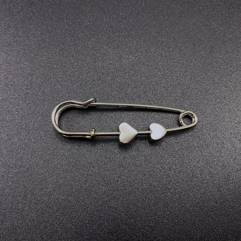 Exquisite Small Waistband Adjustment Pin: Clothing Fix Brooch for Secure Fit