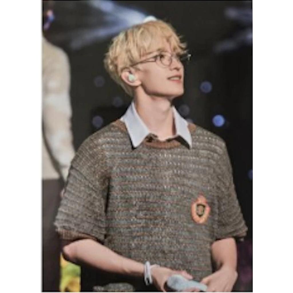 SEVENTEEN FOLLOW AGAIN To RIGHT HERE PACKAGE GIFT VOD BRNEFIT PHOTO CARDOFFICIAL