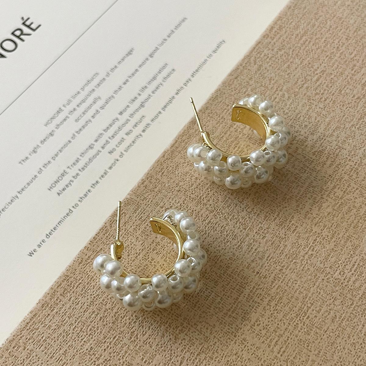 

Серьги-гвоздики с жемчугом в стиле ретро, женские, легкие, роскошные, изысканные, женские, нишевые, высококачественные, универсальные, новые серьги copper