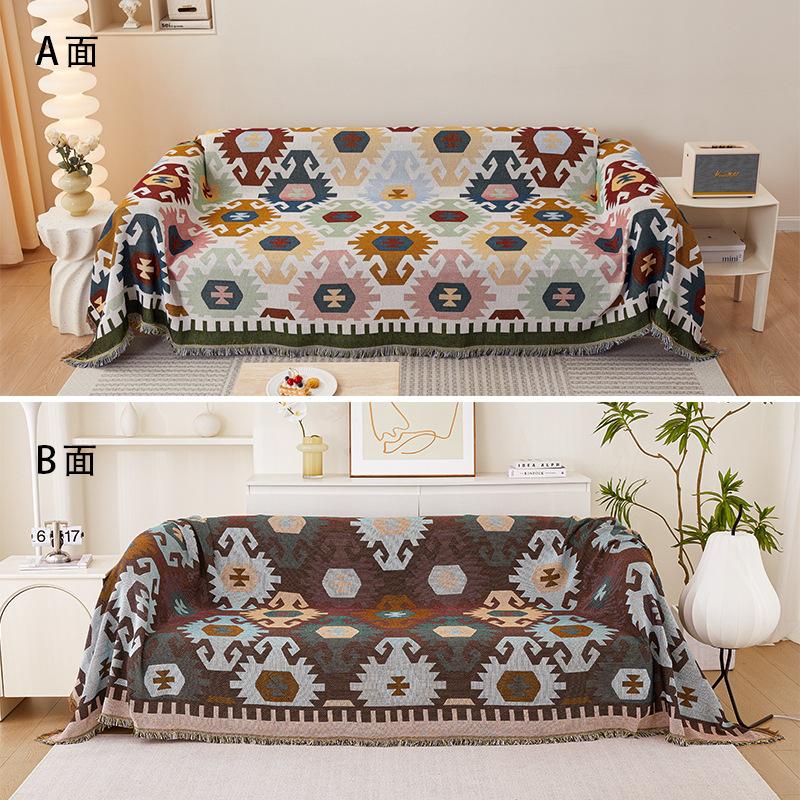 Double Sided Pattern Cartoon Sofa Cover Beds Blanekets Throw Blanket Picnic Mat With Tassel Sofa Bed Universal Decorative S006