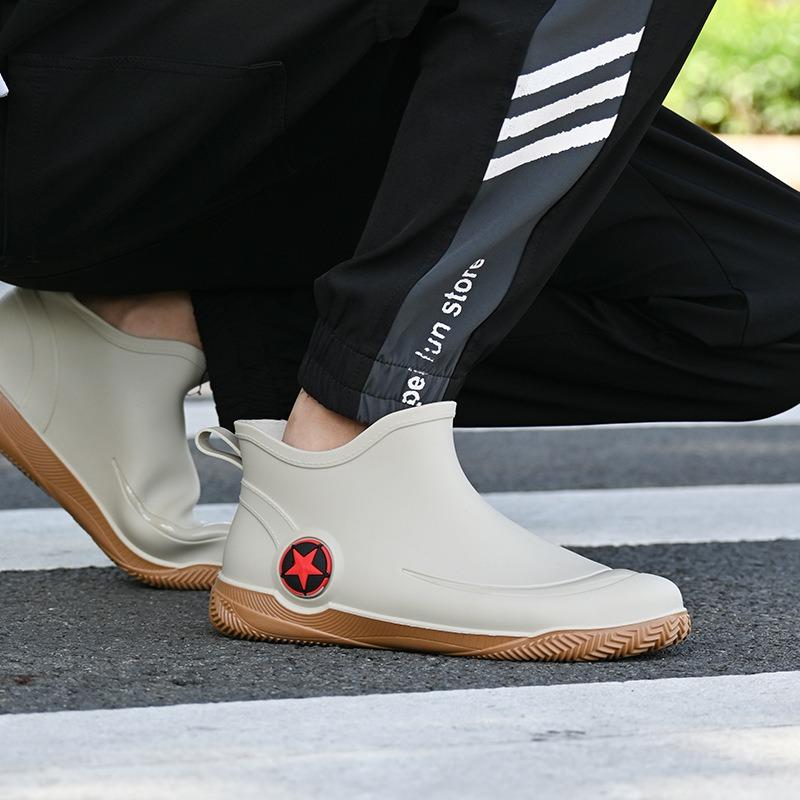 Fashion Short Men's Rain Shoes Low-top Non-slip Waterproof Shoes Casual Light-mouth Rain Boots Popular Water Shoes Flat-soled Rubber Shoes