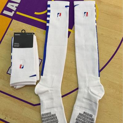 NBA Lange Amerikanische Professionelle Fußball Trainingssocken Herren Hoher Schaft Verdickter Frottee Boden Rutschfest Sport Basketballsocken Herren