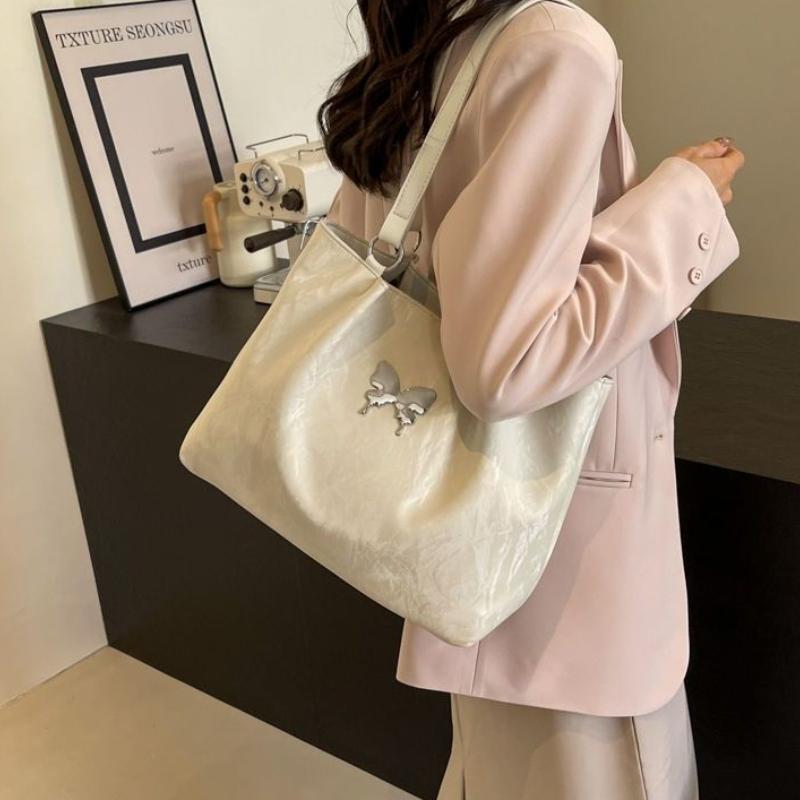 Butterfly Tote Large Women's Bag Fashionable Commuter Bag Large Capacity Versatile Shoulder Bag