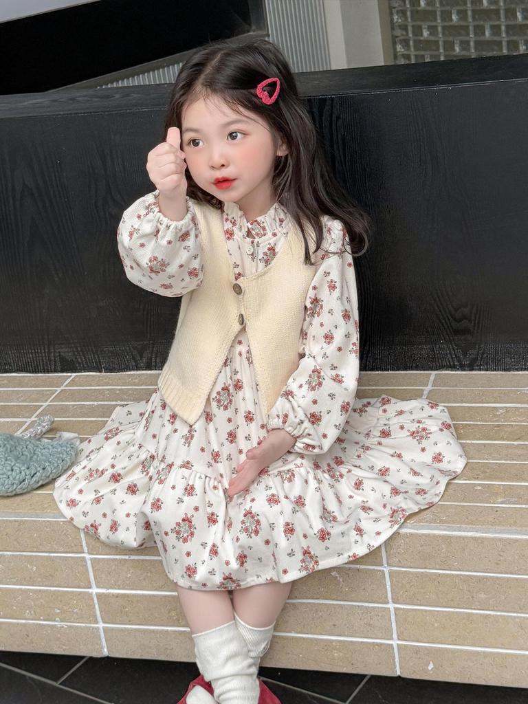 2025 Autumn Floral Dress & Sweater Vest Set for Girls – Fashionable Princess Outfit