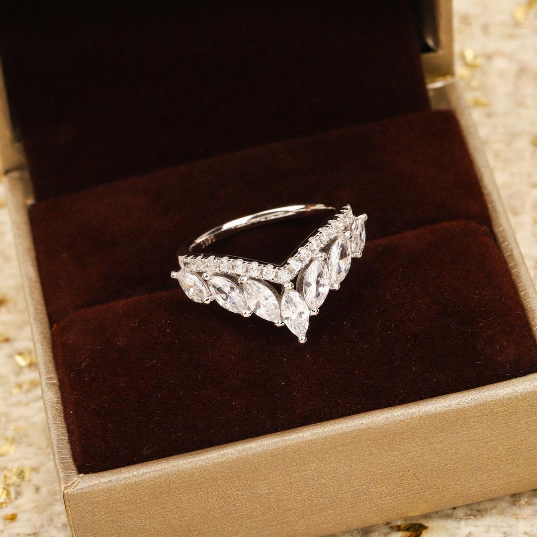 

Latest Hot Brand Vintage Women s Rings Luxury Jewelry For Women Water Drop Designer Fashion Pure 925 Silver Lady Party Rings 8