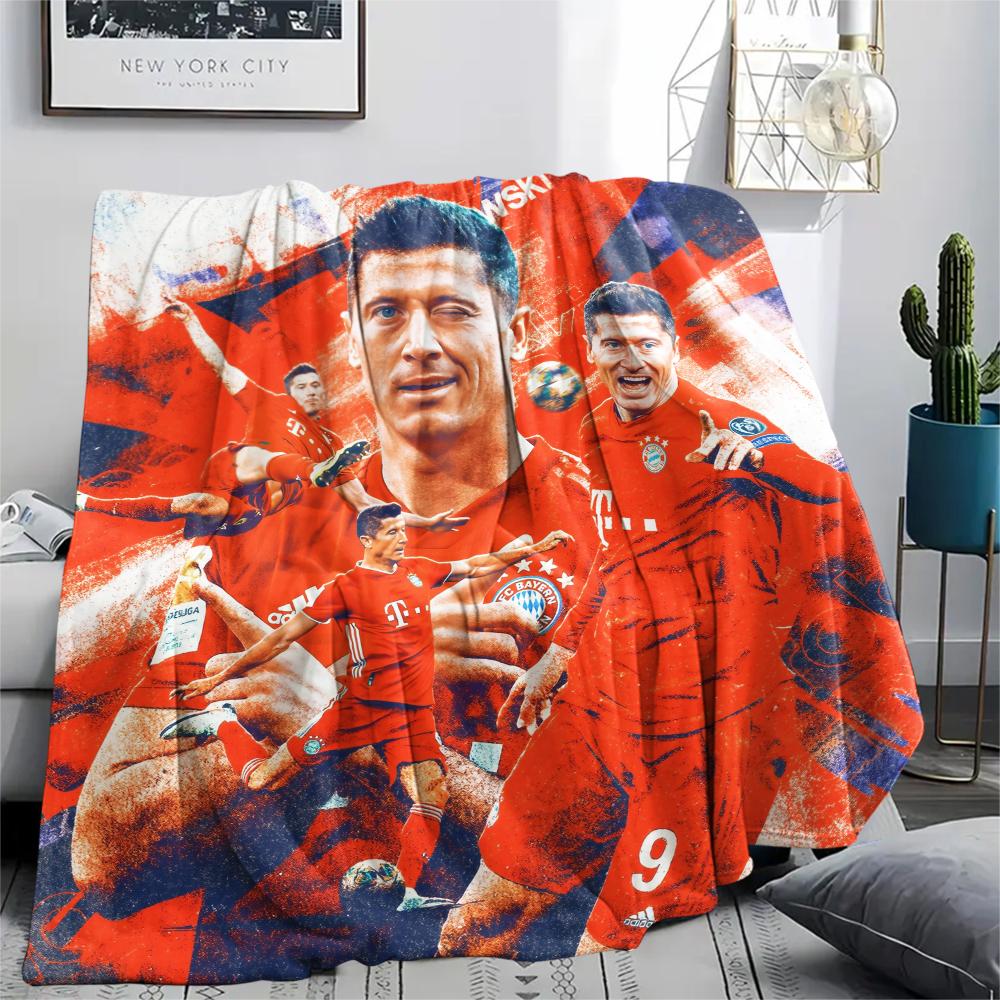 Robert Lewandowski pattern Flannel Blanket, High quality Comfortable for All Seasons, Home Decor, Warmth and Comfort, Perfect for Gifts.