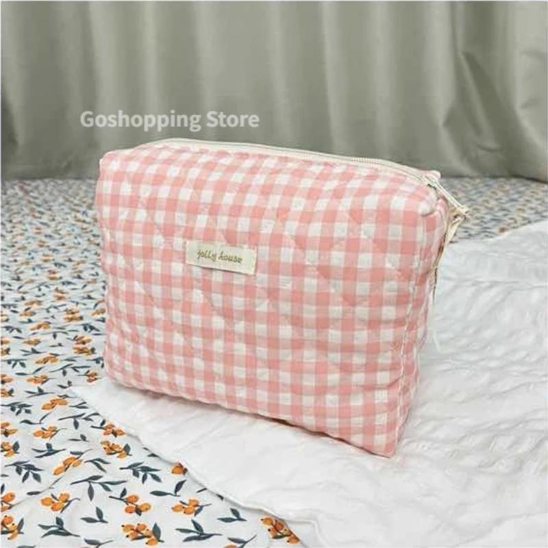 Quilted Cott Ladies Travel Storage Bag Retro Cherry Women's Cosmetic Bags Cute Design Girls Pencil Case Makeup Bag Handbags