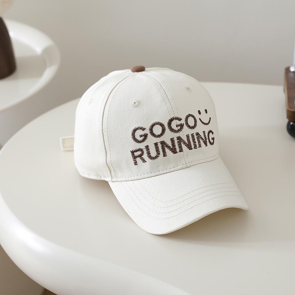 Kids' Korean Style Embroidered GOGO Duckbill Baseball Cap - Unisex Slimming Sun Hat for Spring and Summer