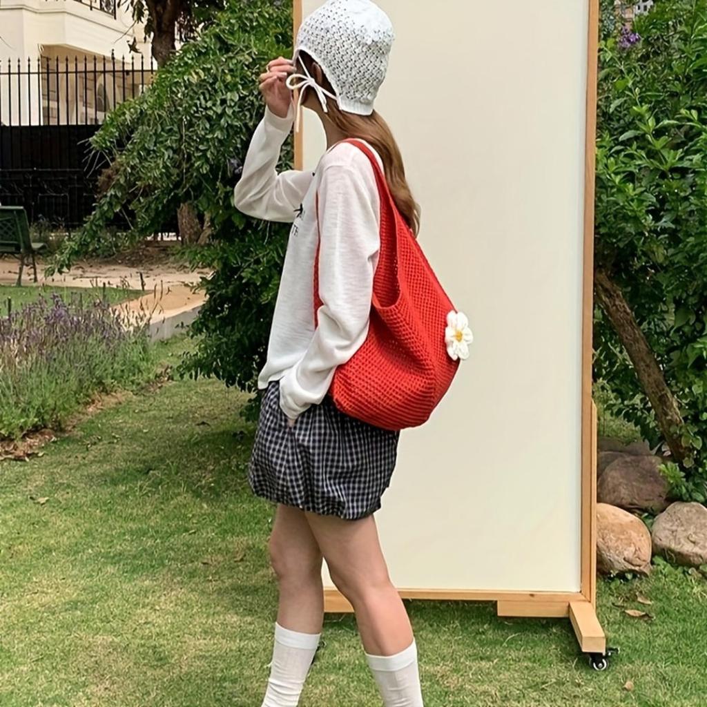 Summer Handmade Woven Pouch Women's Shoulder Bag Large Capacity Tote Bag Seaside Beach Vacation  Knitted Pouch