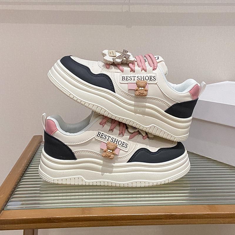 

2025 little white shoes women s spring new Korean version ins female students leisure sports versatile board shoes street auction Y9932 40