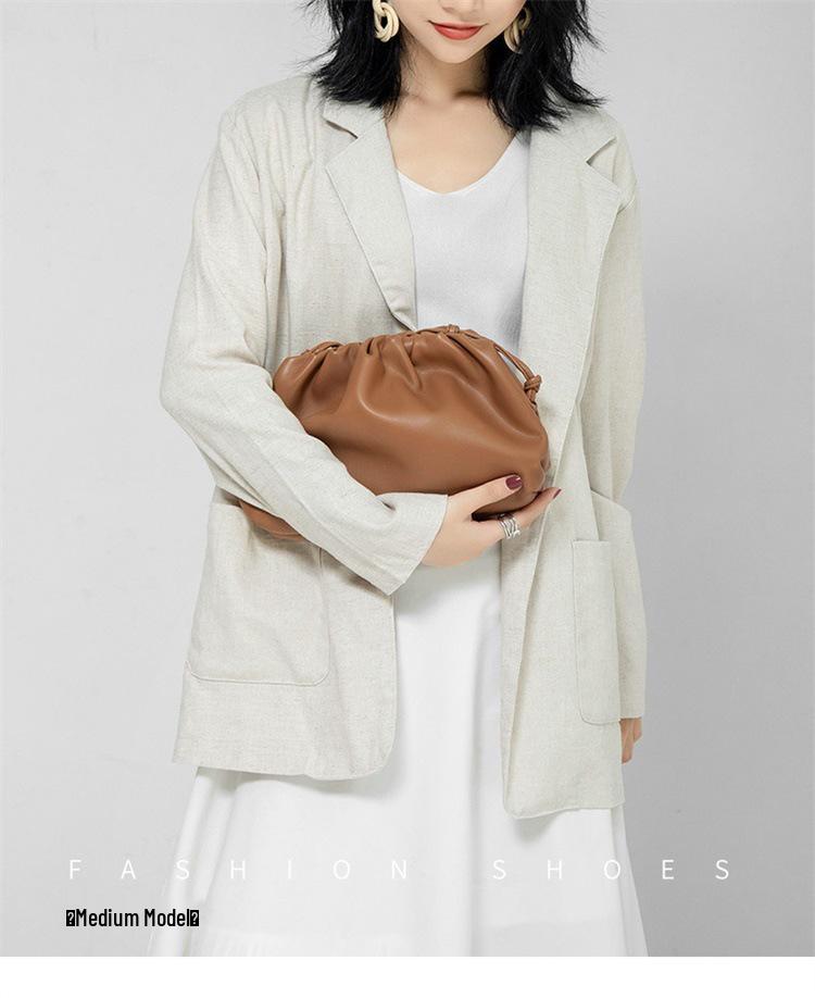 High-End Textured Cloud Dumpling Women's Shoulder Bag - Niche Pleated Design