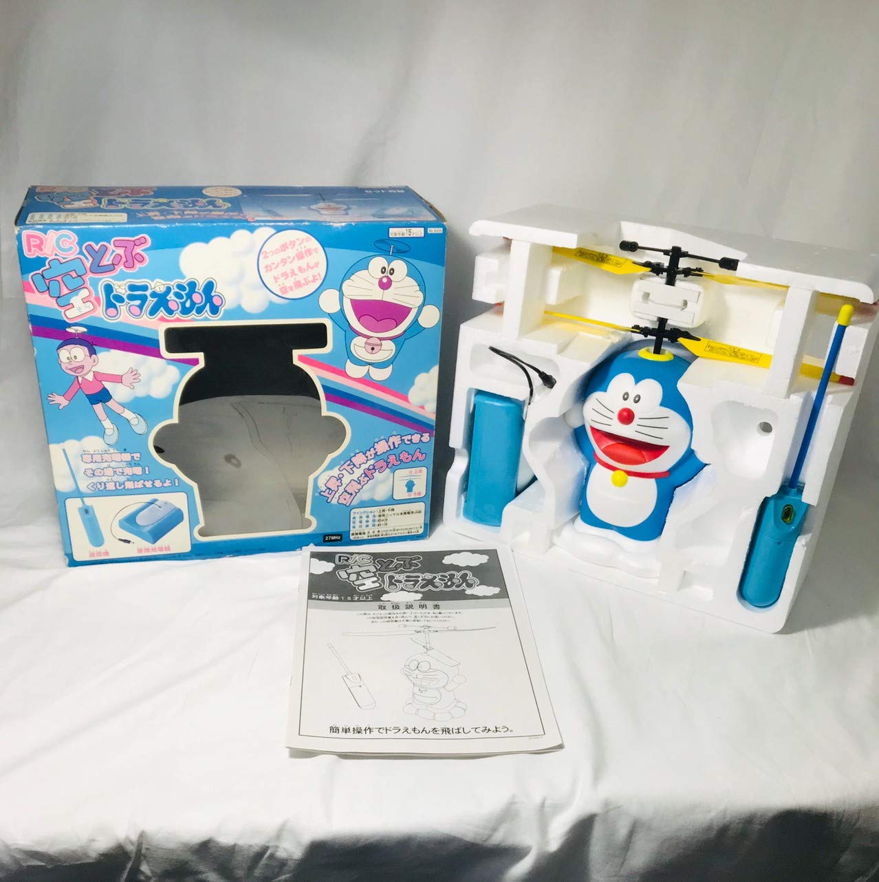 

Серия Doraemon Летающий Doraemon на радиоуправлении