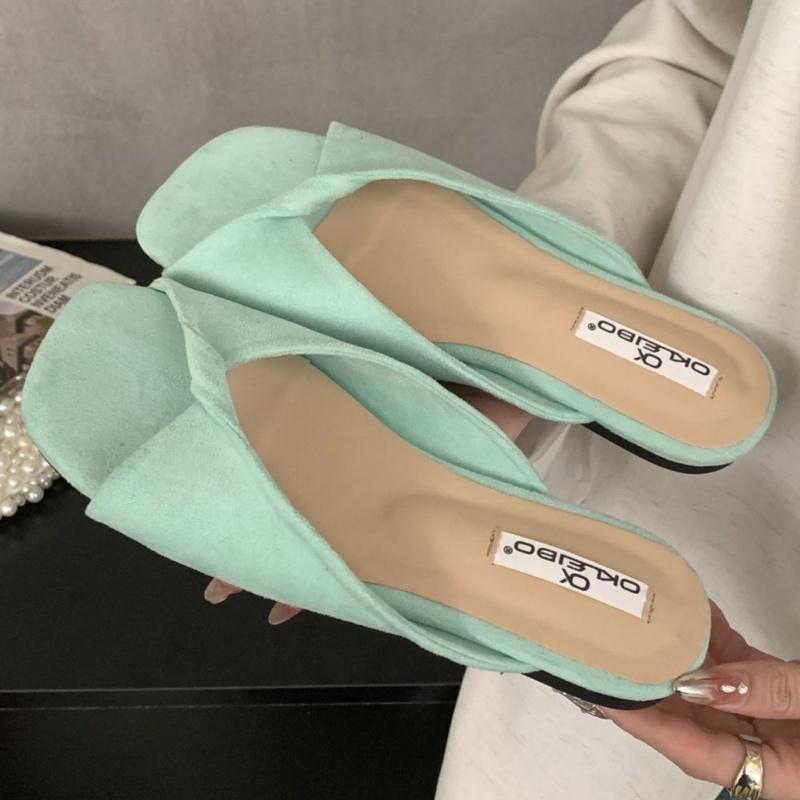 Fashion Female New In Summer Beach Slides Ladies Slippers 2025 New Fashion Square Toe Women Flats Slippers Solid Color Sandals Shoes