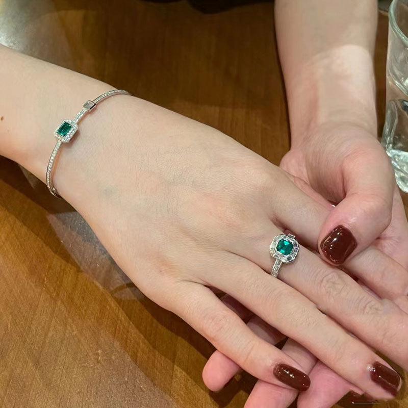 Elegant Emerald Gemstone Bracelet, Diamond Ring & Necklace Women s Jewelry Set