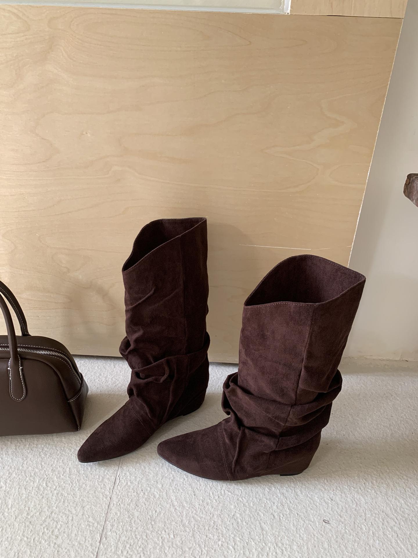 

Inner height increase 2025 autumn and winter new suede pleated piled boots wedge heel middle heel pointed boots long boots high heels 39 тёмно-рыжий