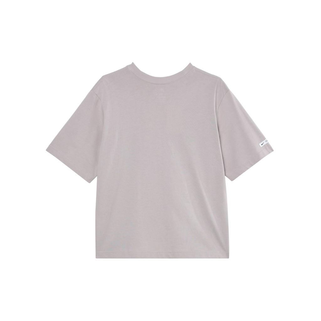 Nike Sportswear Classics Alphanumeric Print Short Sleeve Crew Neck T-Shirt With Dropped Shoulders Women Tops Grey Purple FQ6601-019