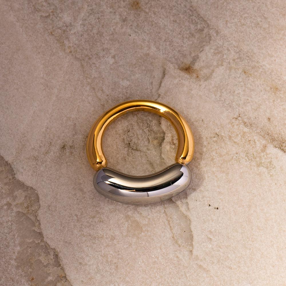 Trendy European & American Cold Style 18K Gold-Plated Titanium Steel Double Arc Ring