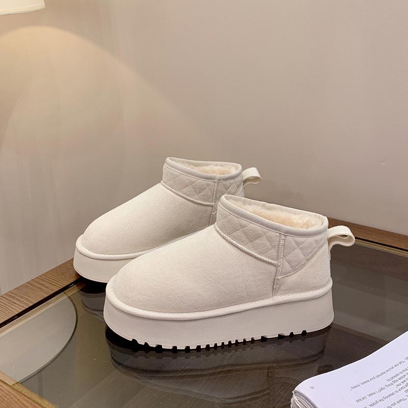 Muffin fashion platform snow boots women's 2025 winter new short tube heightening cotton shoes velvet bread shoes