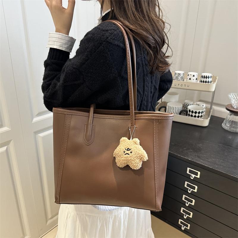 Atmospheric commuter texture handbag spring new versatile shoulder underarm bag temperament tote bag