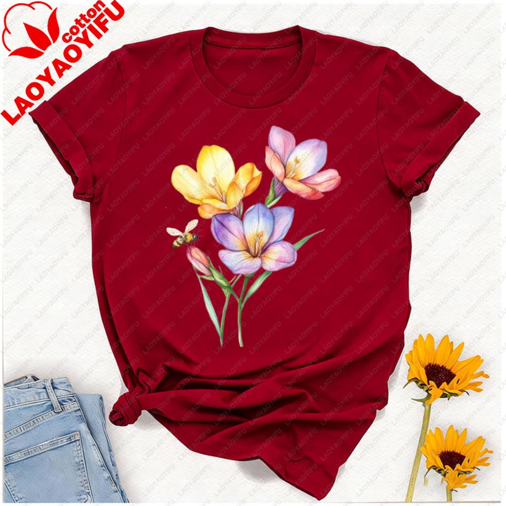Watercolor Flower Shirt Spring Floral Bee Tee Botanical Wildflower TShirt Minimal Cottagecore Top Nature Lover Gift Gothic Tops