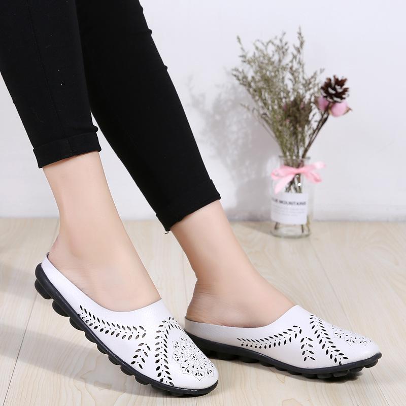 Large size hole shoes women's cowhide comfortable non-slip hollow slippers mother shoes casual home Doudou women's single shoes