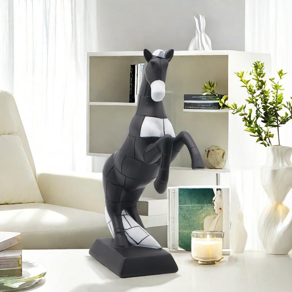 Modern Minimalist Color Block Geometric Horse Home Resin Ornament Living Fine Room Home Tabletop Minimalist Decorations