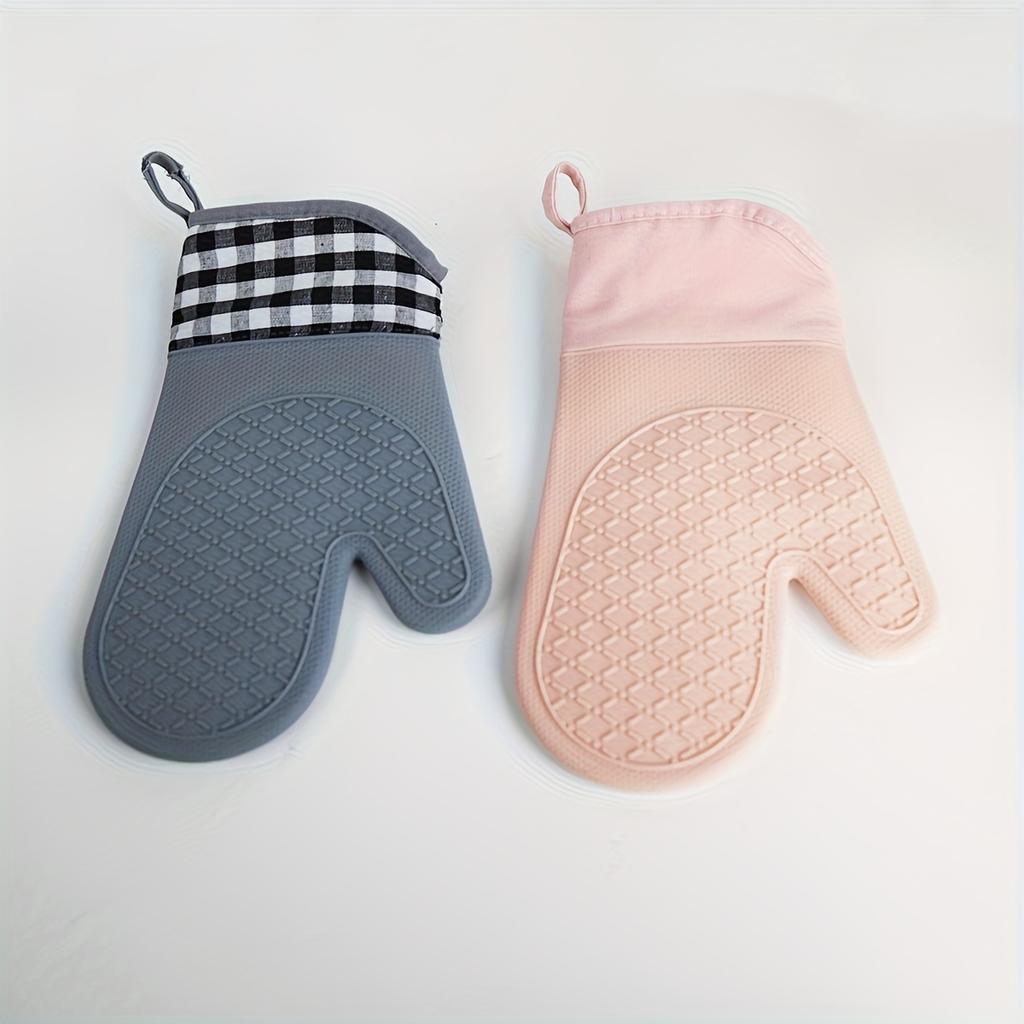 Silicone Oven Mitts - Soft, Comfortable, and Lightweight Kitchen Gloves for Easy Cleaning - Ideal for Baking and Cooking