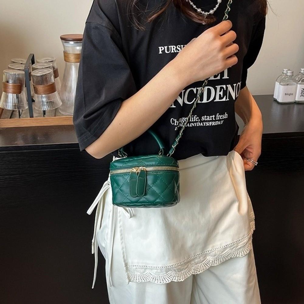Mini Diamond Quilted Leather Bucket Bag Checkered Pattern with Gold Chain Shoulder Strap Plaid Chain Bag Multi-Color
