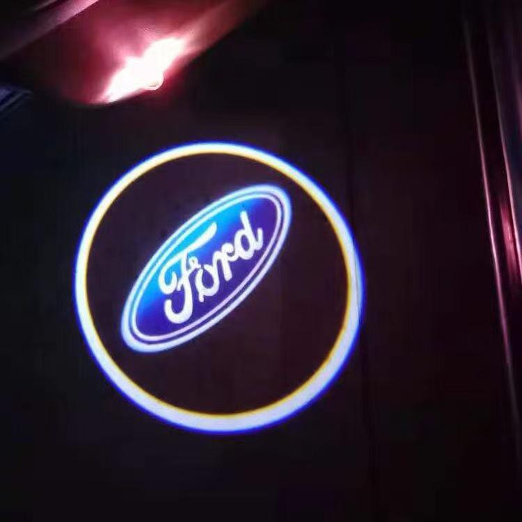 Ford Willkommenslichter und Mondeo Ambiente Türprojektion