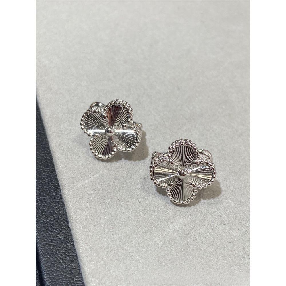 

Чотирилисник Нові сережки Червоний халцедон 18k Рожеве золото Сережки-чотирилисники Жіночі Легка розкіш Висококласні Модні сережки silver