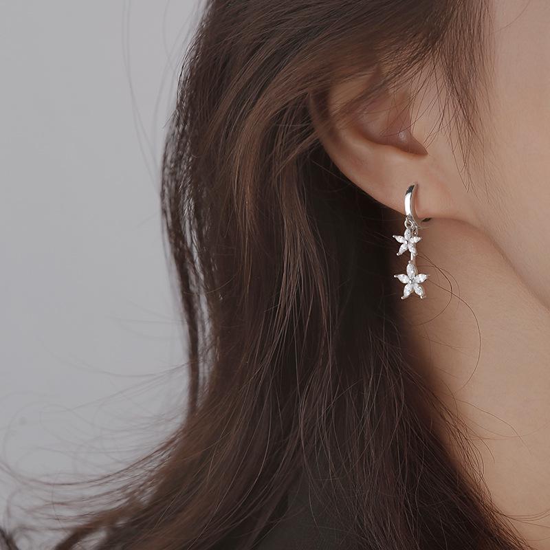 2024 New Zircon Flower Sterling Silver Circle Earrings for Women - Elegant, Trendy, and Exquisite Design.