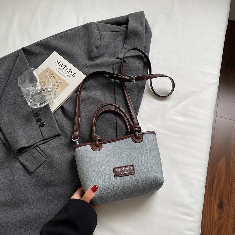 

Нишевая повседневная сумка женская большой вместимости 2025 осень новая простая сумка-ведро модный зарубежный стиль женская сумка-мессенджер