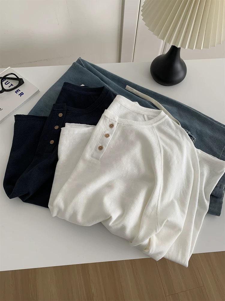 Damen Plus Size Koreanischer Stil Henley-Kragen Langarm Baumwoll-T-Shirt, 240 Jin, Figurschmeichelnder Schnitt, Einfarbige Basis Schicht