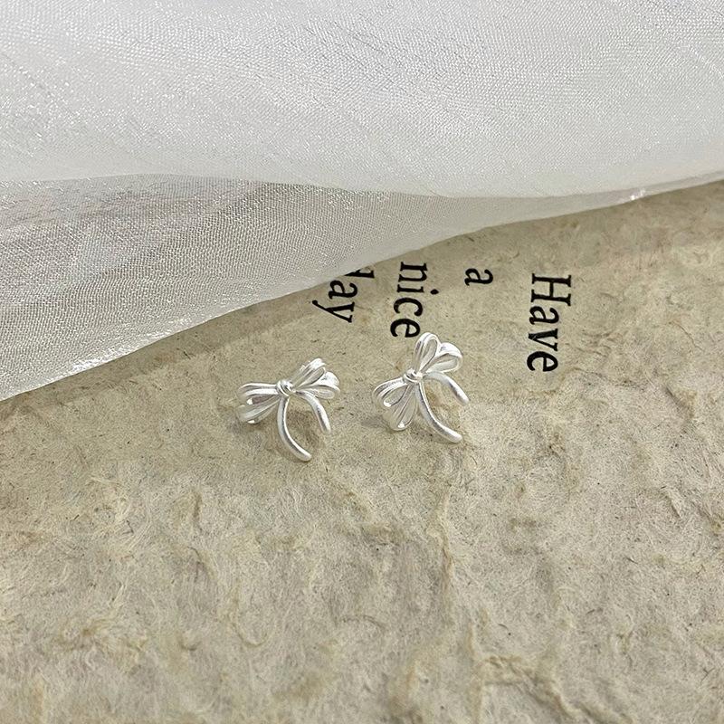Cute Bow Earrings  Sweet Little Fresh Princess Versatile New Earrings