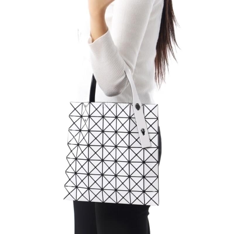 Issey Miyake BAO BAO Women's Seven-Grid Tote Bag