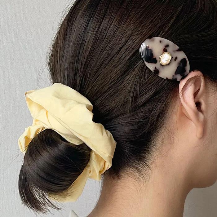 Classic Point Hair Barrette 2Type [BeigeLeopard]