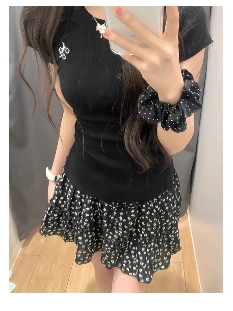 Summer 2025 Floral High-Waisted Loose Slimming Drawstring Anti-Exposure Cake Skirt