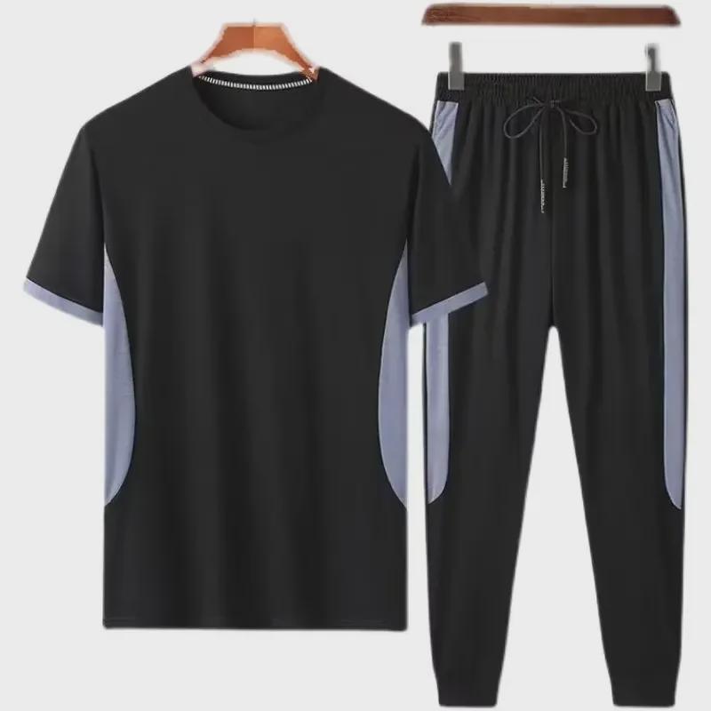Completo Estivo Trendy da Uomo a Due Pezzi: Pantaloni a nove punti morbidi, elastici, ad asciugatura rapida, abbigliamento sportivo casual classico