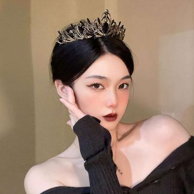 Šperky a bižutéria – Diadémy