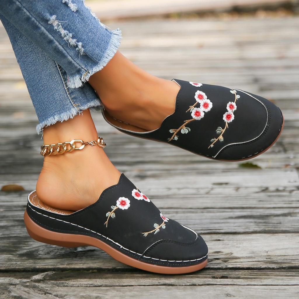 Ethnic style flower bag head slippers women's shoes European and American large size round head bag head wedge heel fashion outer wear embroidered h