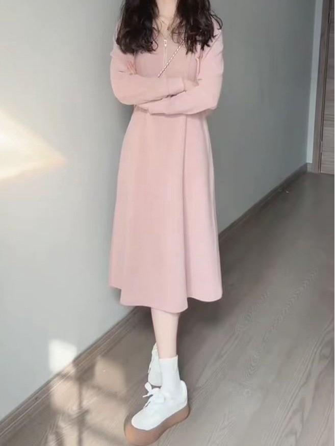 

Корейское розовое трикотажное платье с капюшоном для женщин - мода ранней осени 2025 года Small розовый