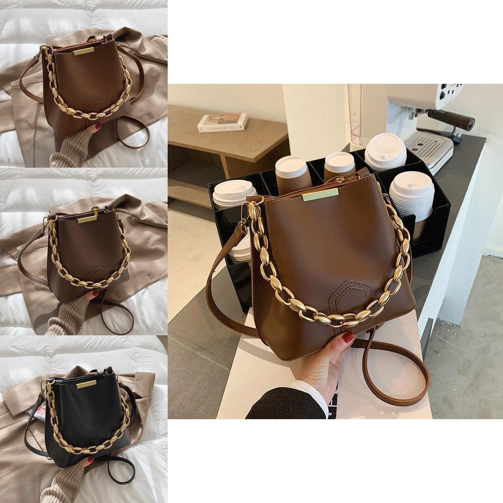 Stylish Retro Chain Underarm Bag For Women 2023 New Large Capacity Shoulder Bag Street Trend