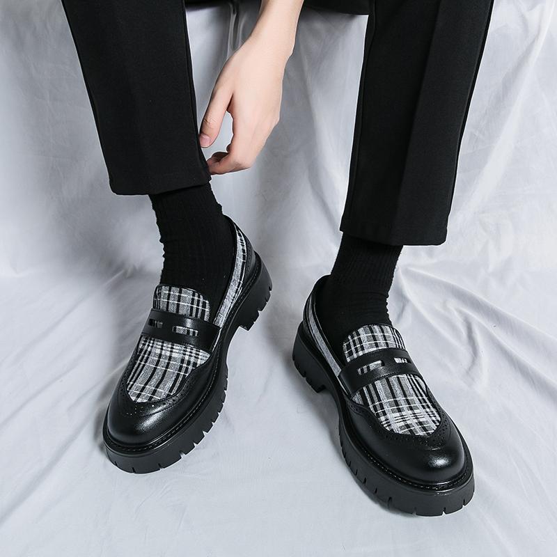 Thick soled casual men's leather shoes Fashion designer's New style Daily Trendy Party Office street youth Black and White shoes