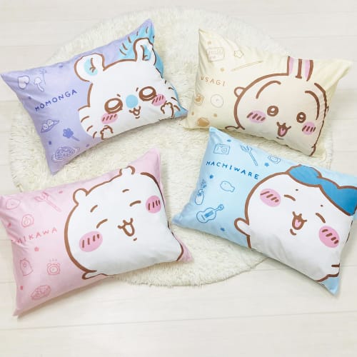 MORIPiLO Chiikawa Flying Squirrel Pillowcase (Smooth and Melting To the Touch) 43x63cm, Suitable for Both Parents and Children, Washable, Cute Plush P