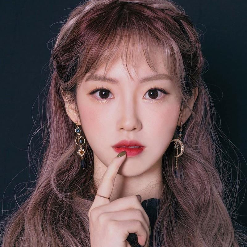 Sweet Shiny Crystal Geometric Circular Drop Earrings Long Asymmetric Fine Moon Modelling Fashion Women Earrings