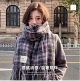 Retro plaid Japanese and Korean atmosphere plaid scarf women's plaid series contrasting color warm shawl student scarf
