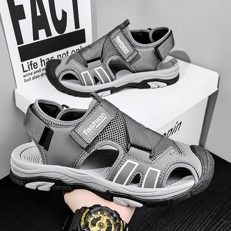 Fashion Summer Fashion Men Sandals Men Flat Heel Casual Comfortable High Quality Beach Shoes Men Business Office Sandals