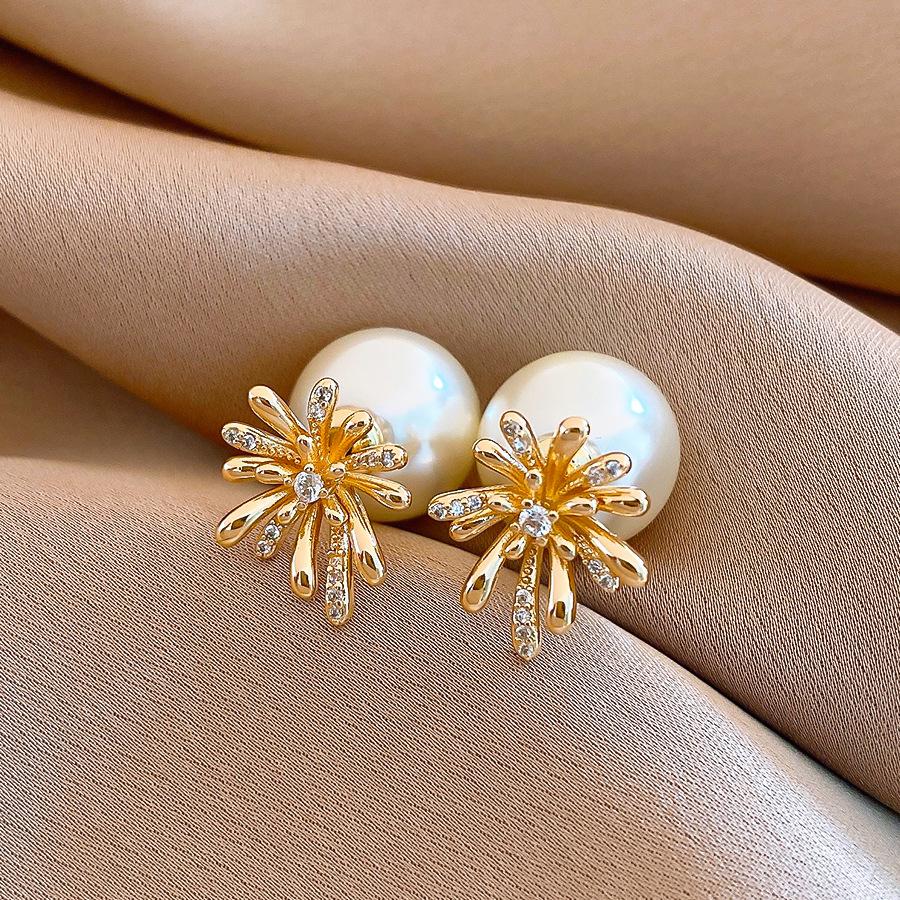 Korean ins wind zircon flower pearl earrings light luxury stud earrings exquisite and sweet earrings